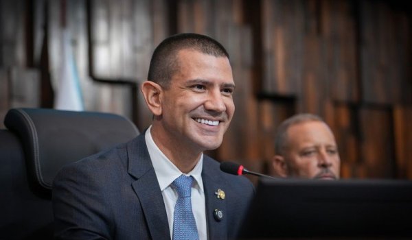 TRE-RJ confirma Douglas Ruas como governador eleito após retotalização dos votos