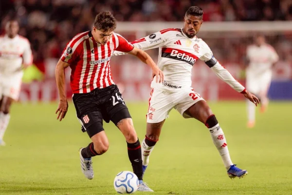 Flamengo empata com Estudiantes e deixa decisão em aberto para o Maracanã