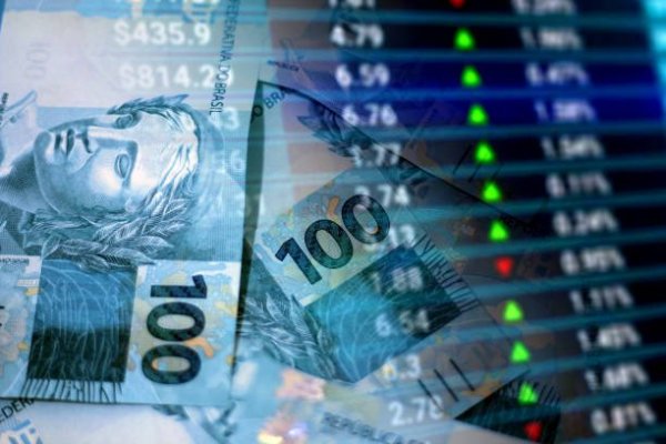 Ibovespa supera 200 mil pontos pela primeira vez e sobe 8% nesta segunda