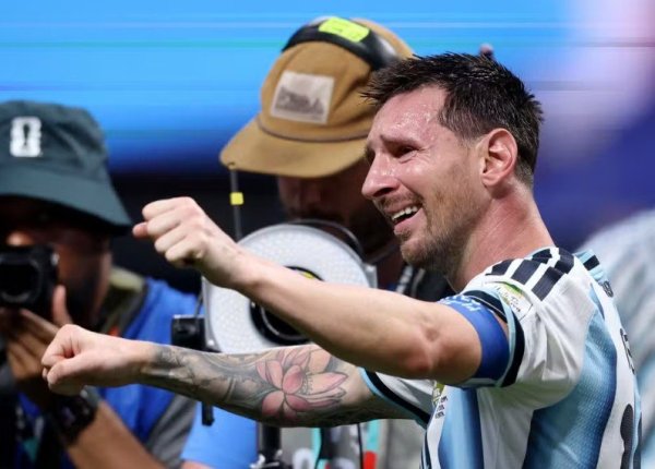 Messi é convocado pela Argentina para despedida da seleção