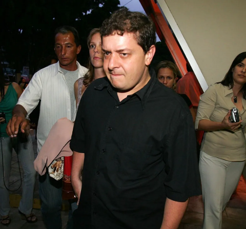 Lulinha aciona Justiça contra vídeos de Flávio Bolsonaro e Romeu Zema
