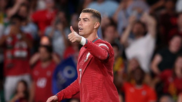 Cristiano Ronaldo recebe suspensão da seleção de Portugal