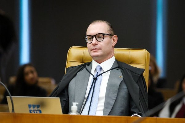 Zanin dá prazo de 48h para Anatel explicar falhas em aplicativos eleitorais