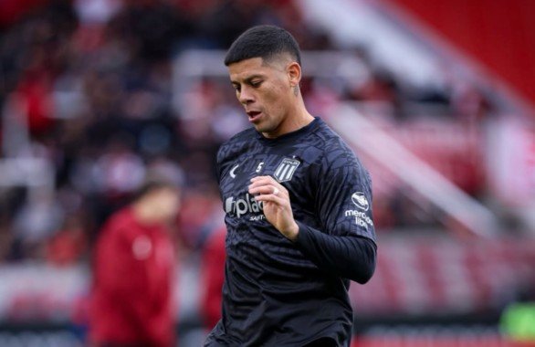 TAS dá razão ao Estudiantes, e Marcos Rojo está liberado para enfrentar o Flamengo na Libertadores
