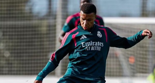 Real Madrid se incomoda com postura de Mbappé fora de campo
