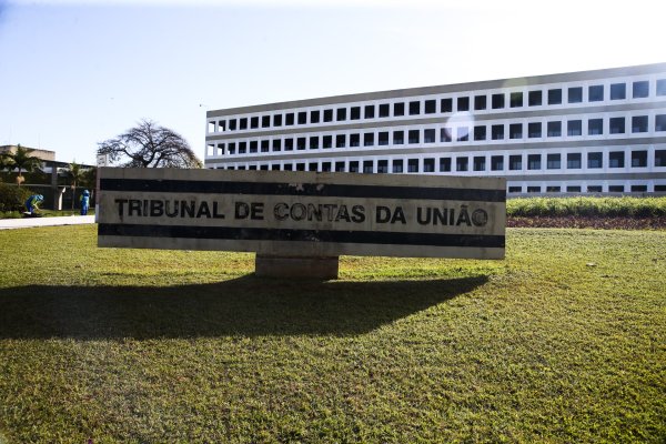 TCU adia julgamento das contas do Banco Central até conclusão do caso Master