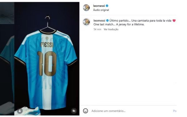Messi apresenta camisa especial para despedida da seleção argentina