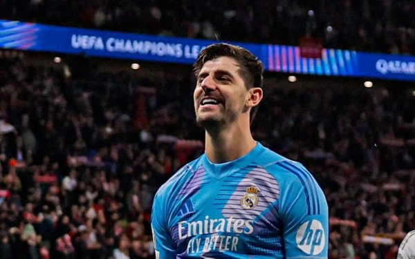 Courtois aceita renovar contrato com o Real Madrid por mais uma temporada