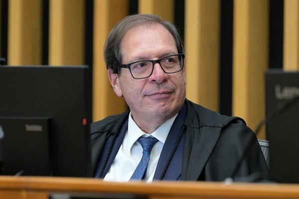 Presidente do STJ afirma que processo eleitoral brasileiro é “absolutamente seguro”