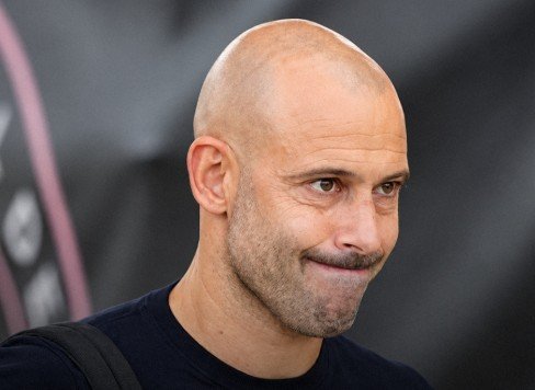 Corinthians recebe nova negativa e segue sem definir substituto para Fernando Diniz