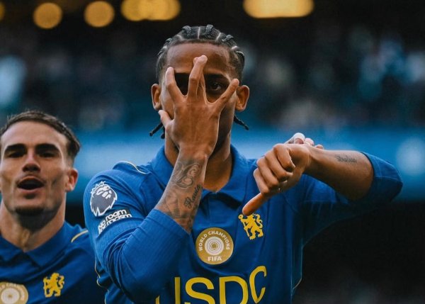 João Pedro brilha, e Chelsea goleia Bournemouth de Rayan pela Premier League