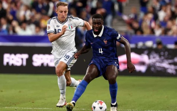 Olise marca golaço, mas França cede empate para a Itália na Nations League