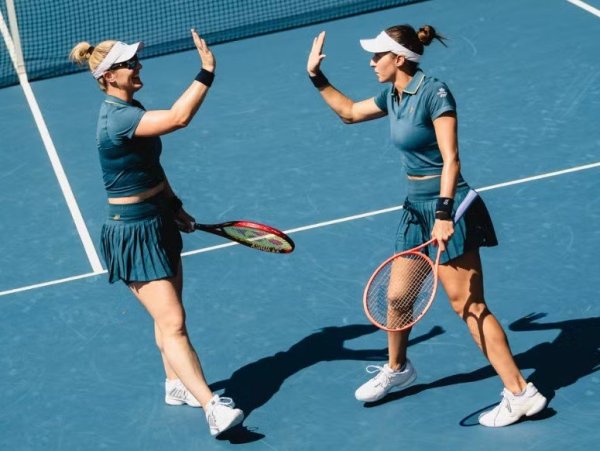 Luisa Stefani e Gabriela Dabrowski voltam à semifinal do US Open
