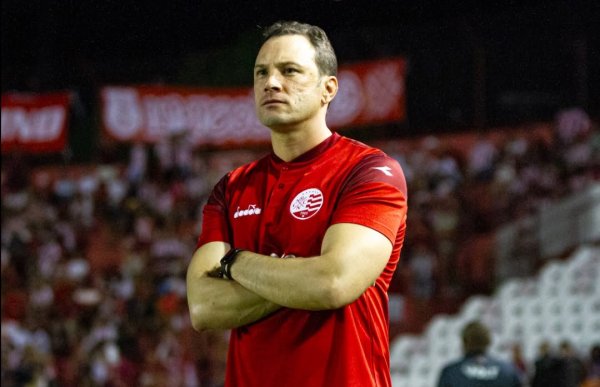 Bruno Pivetti será o novo técnico do Náutico