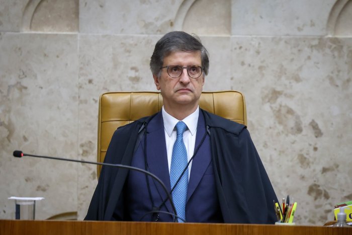 Gonet pede a Dino dados sobre R$ 80 milhões em emendas que citam Rueda e Canella