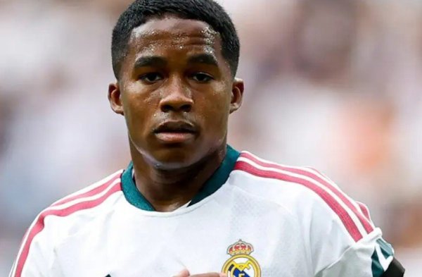 Endrick volta a ser relacionado pelo Real Madrid para estreia na Champions