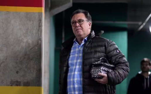 Santos recebe mais três transfer bans da FIFA e chega a sete punições