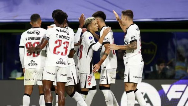 Vasco faz história na Bombonera e se torna o quarto brasileiro a vencer o Boca Juniors em mata-mata