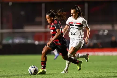 São Paulo e Flamengo se classificam e vão se enfrentar na semifinal do Brasileirão Feminino