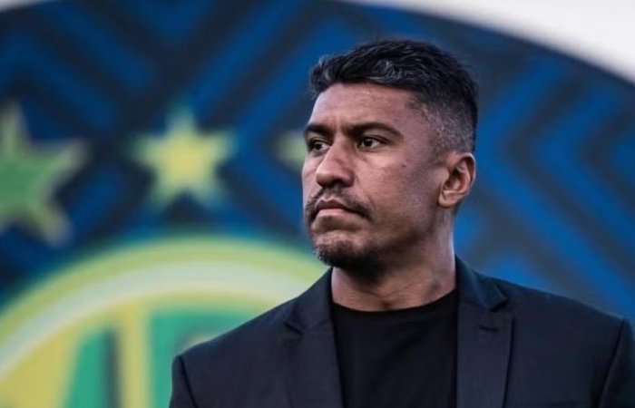 Cruzeiro avança por Paulinho, mas acerto ainda depende de reunião