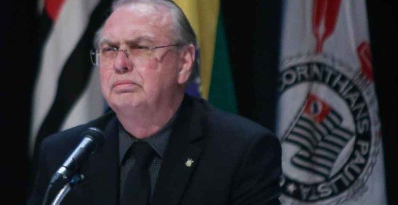 Stabile contesta denúncia e pede à Justiça para permanecer na presidência do Corinthians