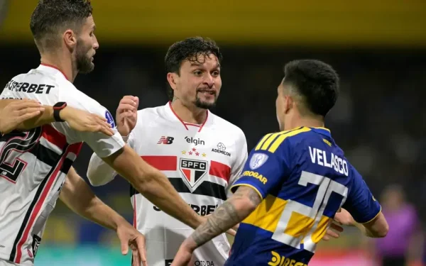 São Paulo joga mal, empata com o Boca Juniors no MorumBis e se despede da Sul-Americana
