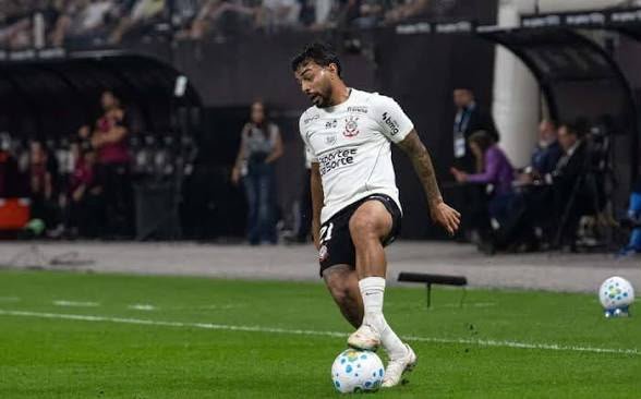 Matheus Bidu pode passar por cirurgia e desfalcar Corinthians por até 30 dias