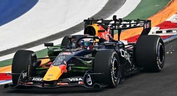Verstappen conquista pole da sprint em Singapura; Bortoleto larga em 14º