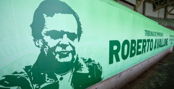 Palmeiras homenageia narradores e ícones do jornalismo esportivo no Nubank Parque