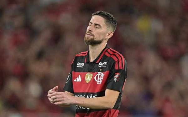 Flamengo diz não ter recebido comunicação da Conmebol sobre possível doping de Jorginho